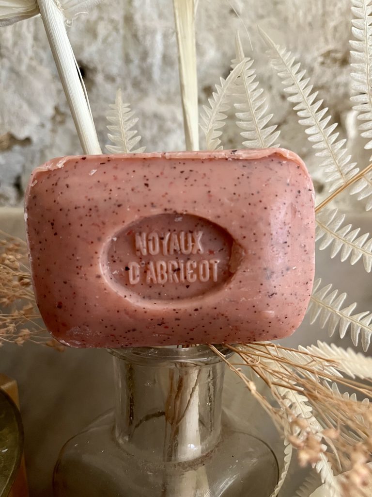 Savonnettes exfoliantes